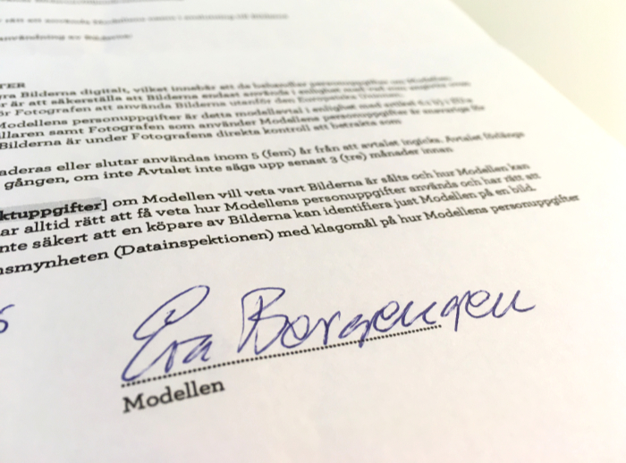 Eva Bergengrens namnteckning över en tryckt rad där det står ”Modellen”.